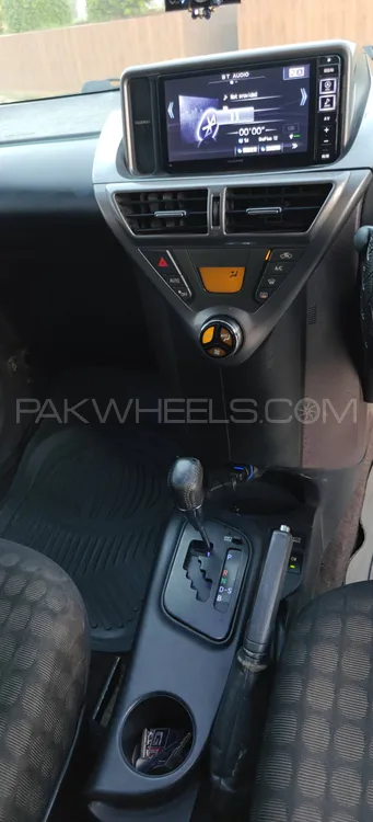 Toyota iQ 2009 for Sale in Multan Toyota iQ 2009 for Sale in Multan Image-15