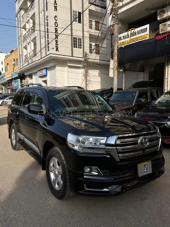 Toyota Land Cruiser 2008 for Sale in Karachi Toyota Land Cruiser 2008 for Sale in Karachi Image-2