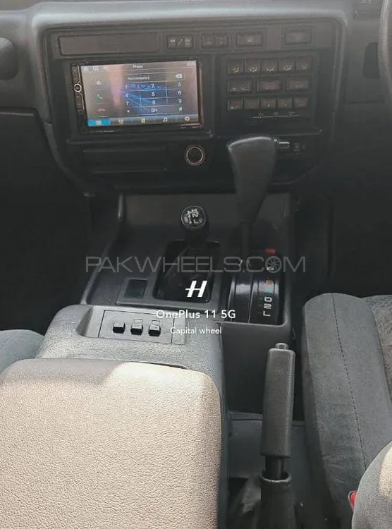 Toyota Land Cruiser 1992 for Sale in Islamabad Toyota Land Cruiser 1992 for Sale in Islamabad Image-12