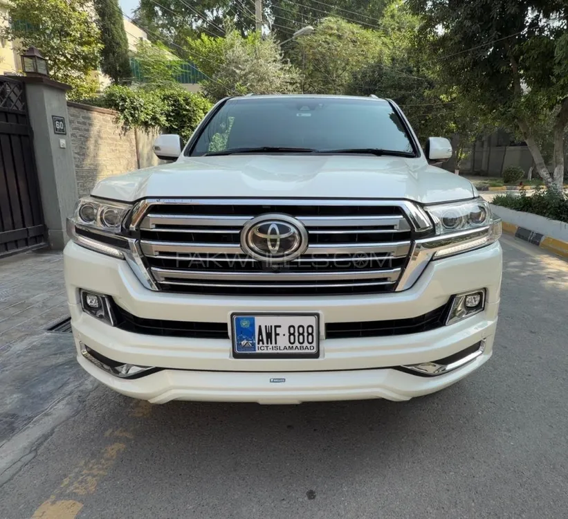 Toyota Land Cruiser 2016 for Sale in Islamabad Toyota Land Cruiser 2016 for Sale in Islamabad Image-1