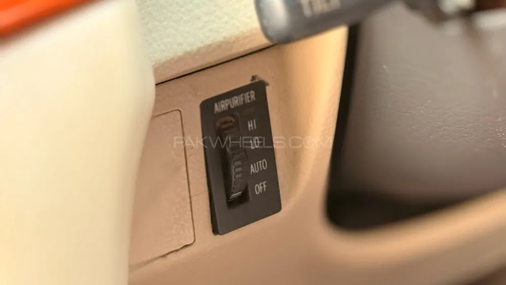 Toyota Mark II 2002 for Sale in Peshawar Toyota Mark II 2002 for Sale in Peshawar Image-12
