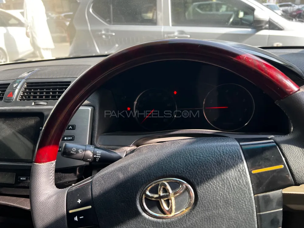 Toyota Mark X 2005 for Sale in Karachi Toyota Mark X 2005 for Sale in Karachi Image-8