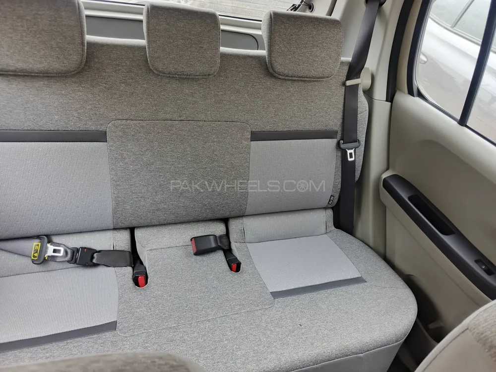 Toyota Passo 2022 for Sale in Karachi Toyota Passo 2022 for Sale in Karachi Image-8