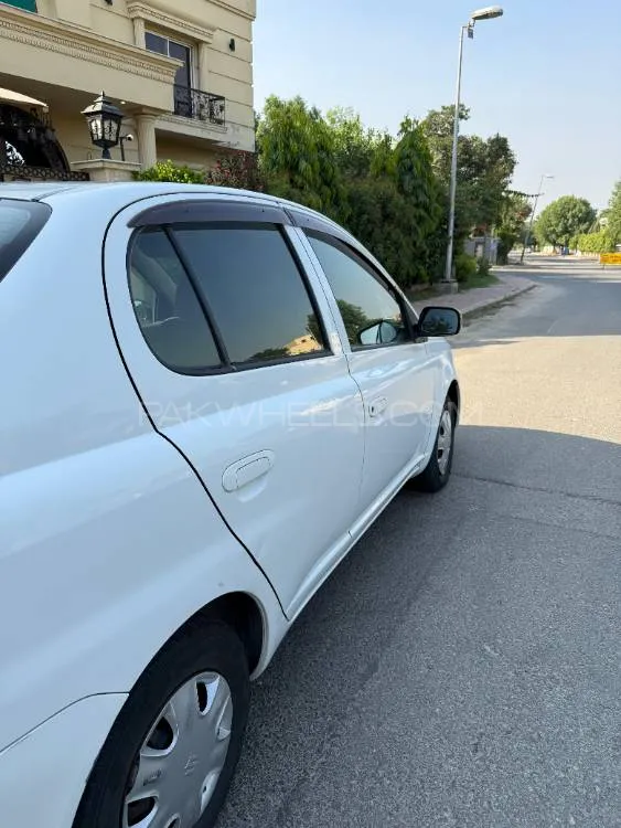Toyota Platz 2005 for Sale in Lahore Toyota Platz 2005 for Sale in Lahore Image-11
