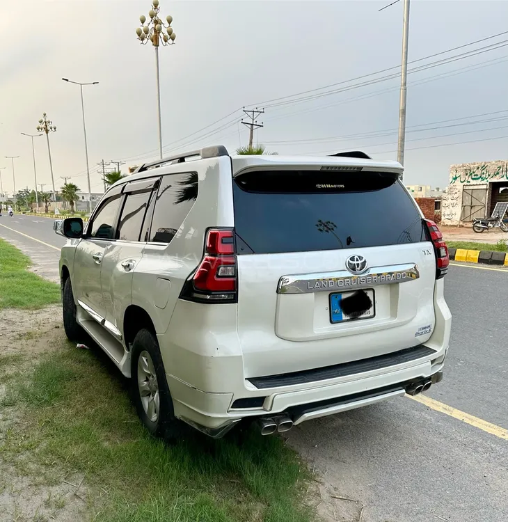 Toyota Prado 2012 for Sale in Sialkot Toyota Prado 2012 for Sale in Sialkot Image-4