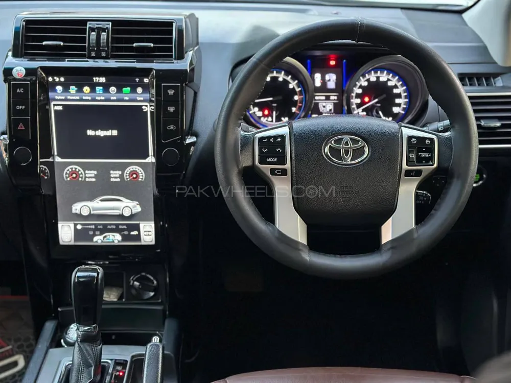 Toyota Prado 2016 for Sale in Jhelum Toyota Prado 2016 for Sale in Jhelum Image-5