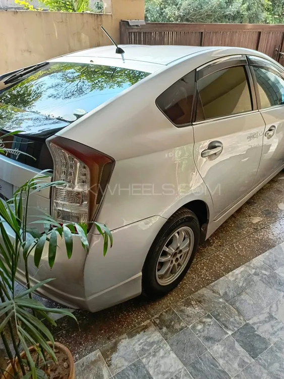 Toyota Prius 2010 for Sale in Rawalpindi Toyota Prius 2010 for Sale in Rawalpindi Image-8