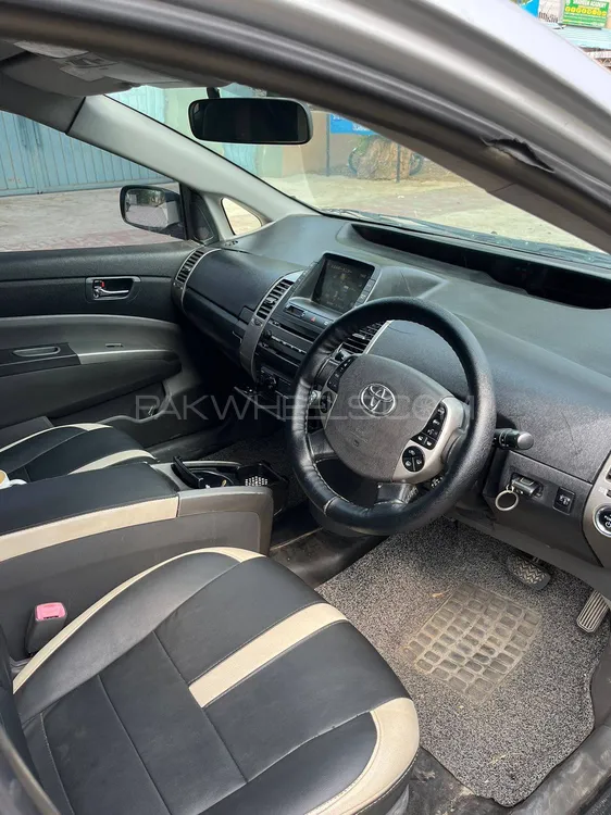 Toyota Prius 2007 for Sale in Islamabad Toyota Prius 2007 for Sale in Islamabad Image-6
