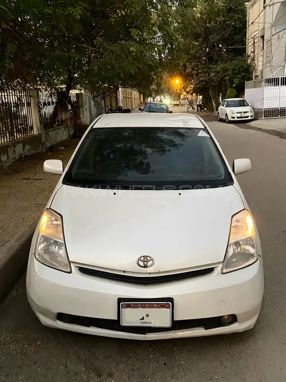 Toyota Prius 2007 for Sale in Karachi Toyota Prius 2007 for Sale in Karachi Image-3