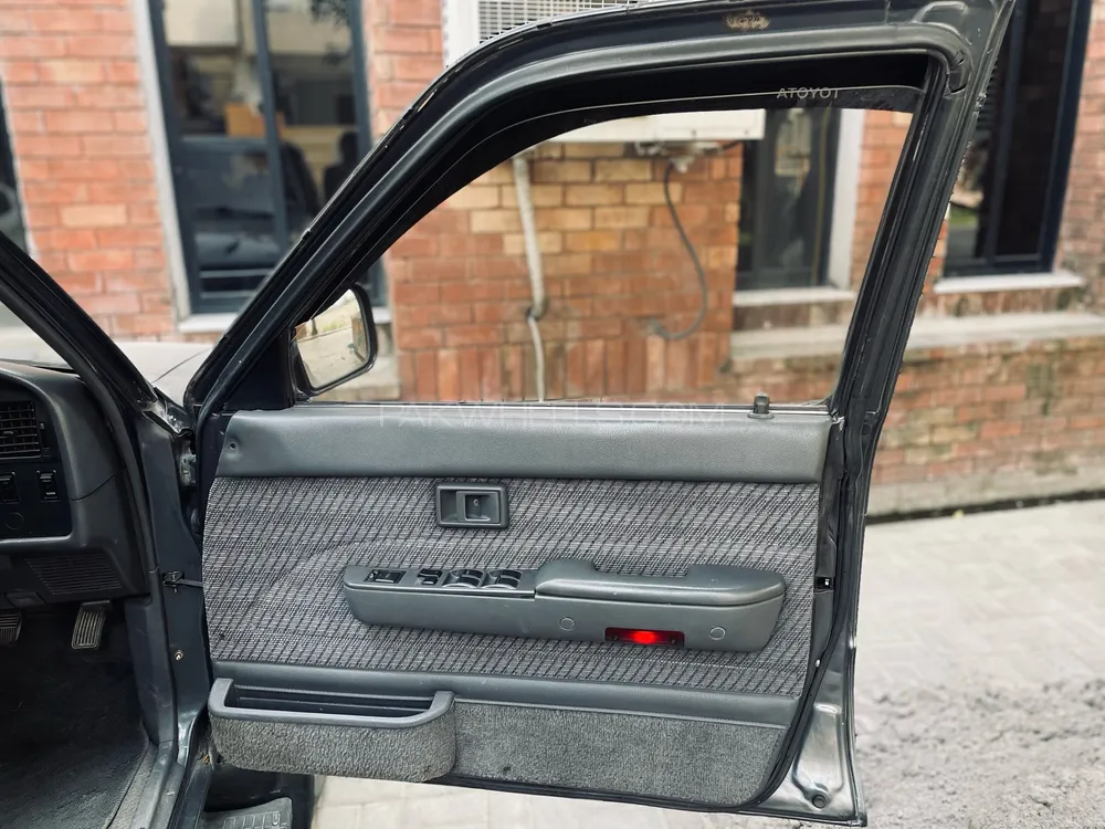 Toyota Surf 1994 for Sale in Gujranwala Toyota Surf 1994 for Sale in Gujranwala Image-9