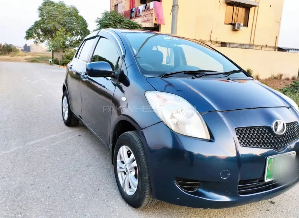 Toyota Vitz 2005 for Sale in Lahore Toyota Vitz 2005 for Sale in Lahore Image-3