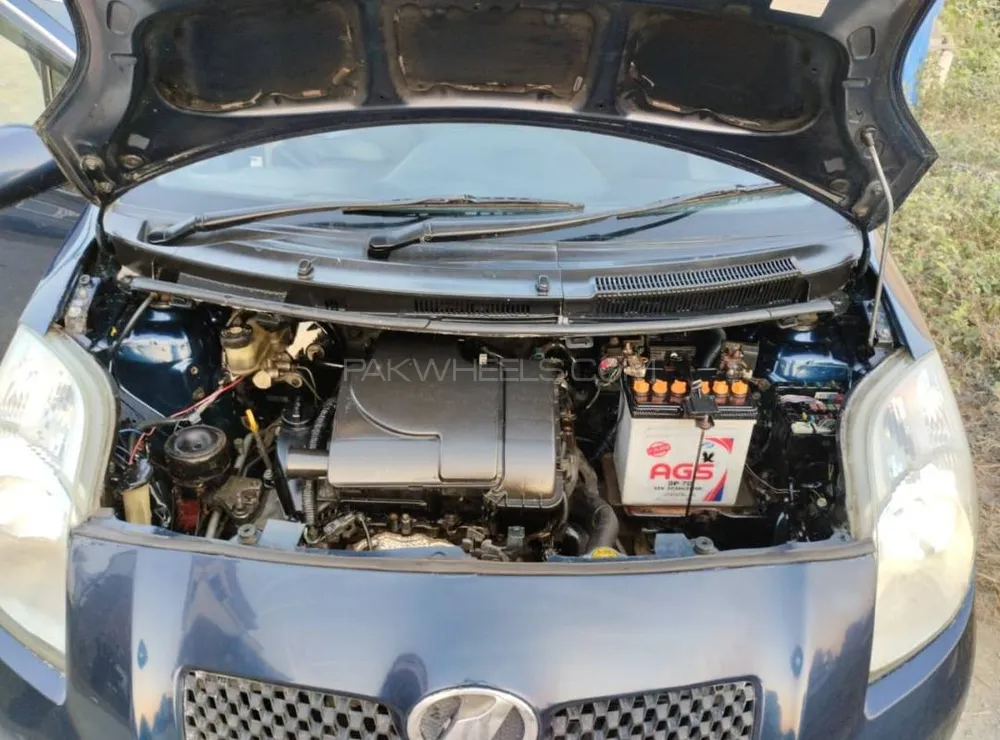 Toyota Vitz 2005 for Sale in Lahore Toyota Vitz 2005 for Sale in Lahore Image-18