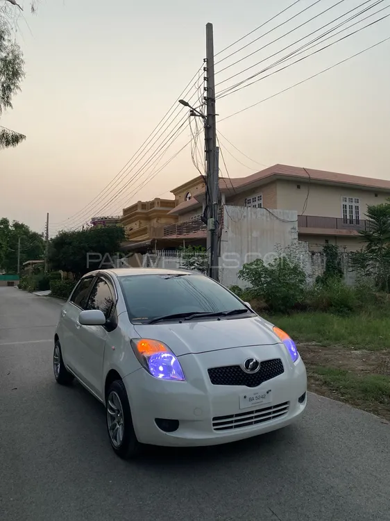 Toyota Vitz 2005 for Sale in Peshawar Toyota Vitz 2005 for Sale in Peshawar Image-5
