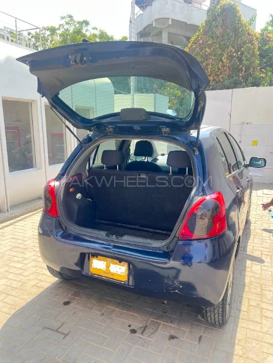 Toyota Vitz 2005 for Sale in Karachi Toyota Vitz 2005 for Sale in Karachi Image-10