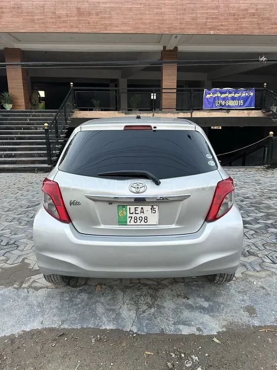 Toyota Vitz 2011 for Sale in Hassan abdal Toyota Vitz 2011 for Sale in Hassan abdal Image-4