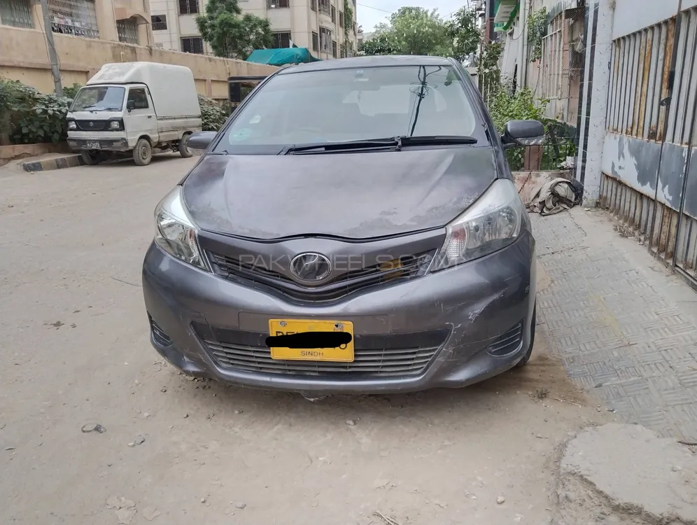 Toyota Vitz 2012 for Sale in Karachi Toyota Vitz 2012 for Sale in Karachi Image-3