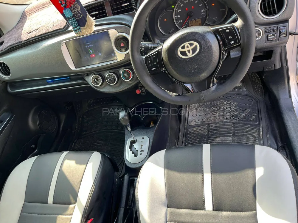 Toyota Vitz 2013 for Sale in Karachi Toyota Vitz 2013 for Sale in Karachi Image-6