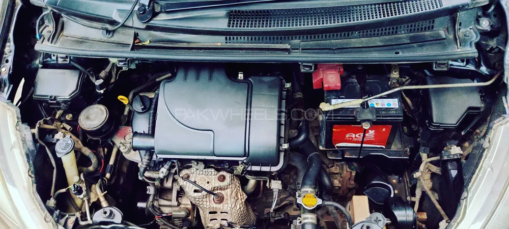 Toyota Vitz 2016 for Sale in Faisalabad Toyota Vitz 2016 for Sale in Faisalabad Image-5