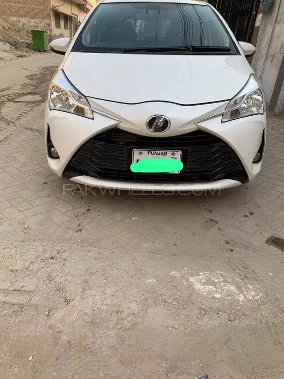 Toyota Vitz 2019 for Sale in Lahore Toyota Vitz 2019 for Sale in Lahore Image-1