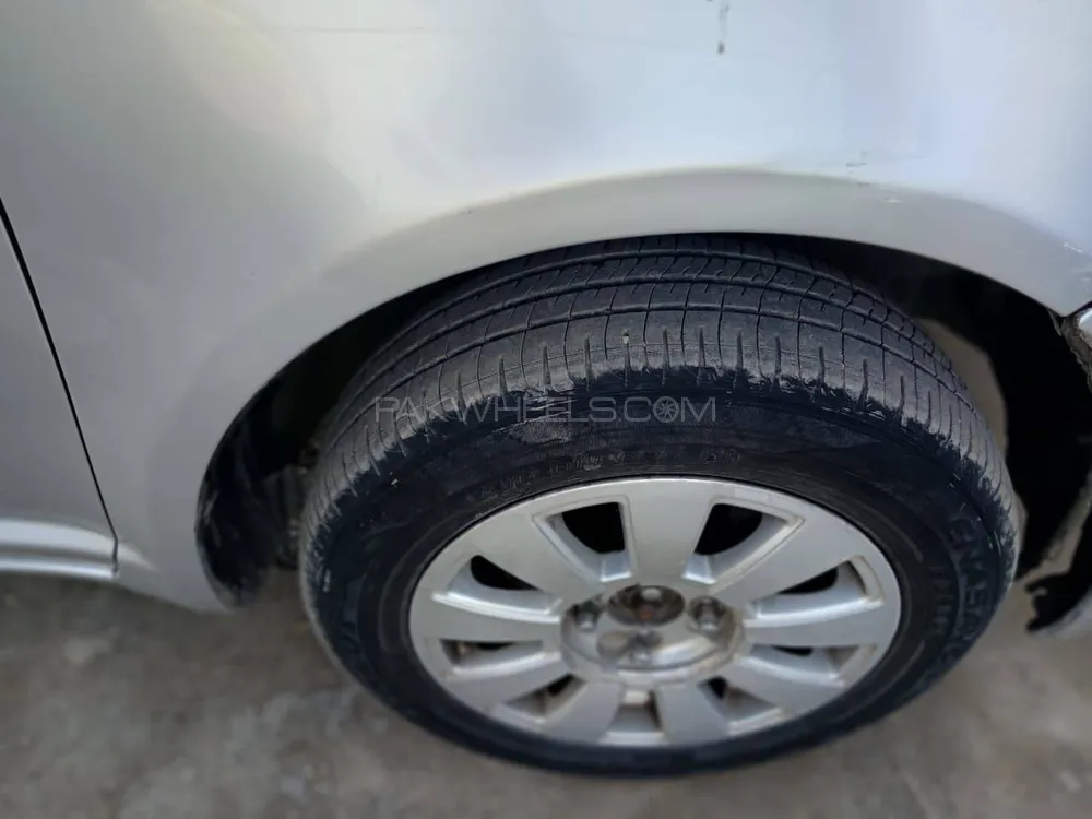 Toyota Vitz 2003 for Sale in Peshawar Toyota Vitz 2003 for Sale in Peshawar Image-5