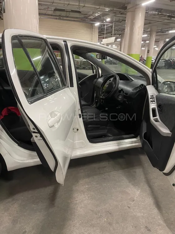Toyota Vitz 2009 for Sale in Lahore Toyota Vitz 2009 for Sale in Lahore Image-6