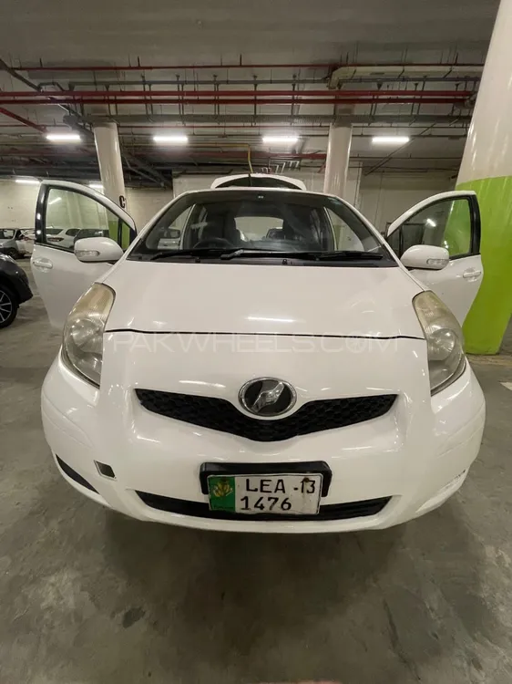 Toyota Vitz 2009 for Sale in Lahore Toyota Vitz 2009 for Sale in Lahore Image-14