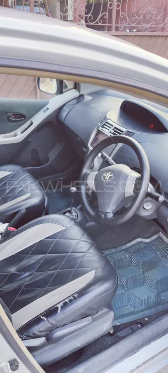 Toyota Vitz 2006 for Sale in Rawalpindi Toyota Vitz 2006 for Sale in Rawalpindi Image-8