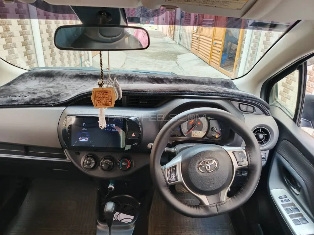 Toyota Vitz 2016 for Sale in Abbottabad Toyota Vitz 2016 for Sale in Abbottabad Image-6