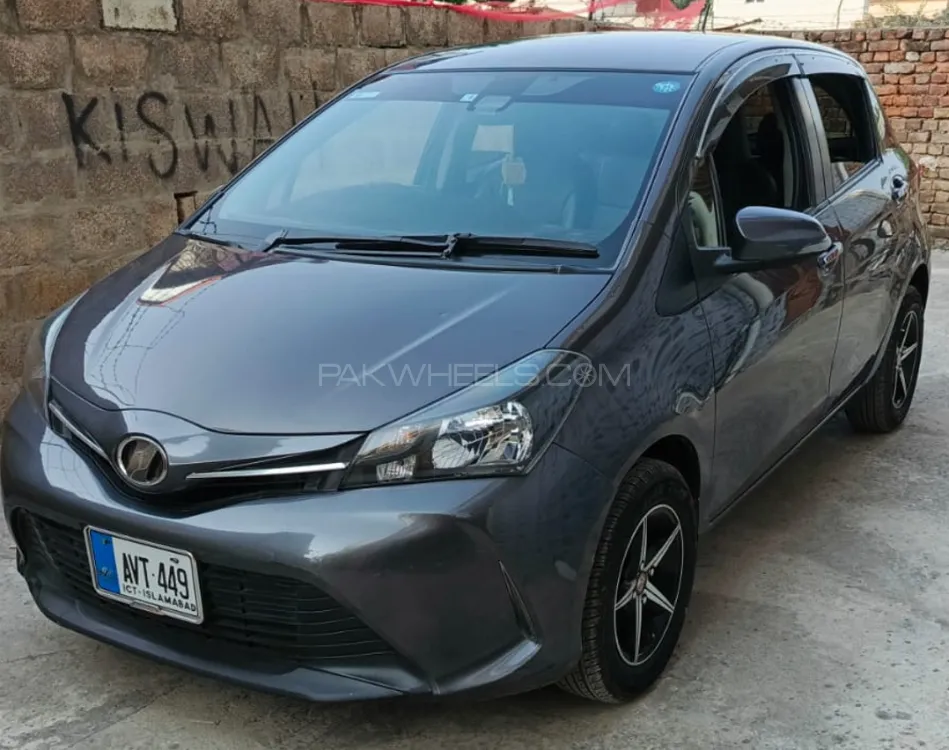 Toyota Vitz 2016 for Sale in Abbottabad Toyota Vitz 2016 for Sale in Abbottabad Image-10