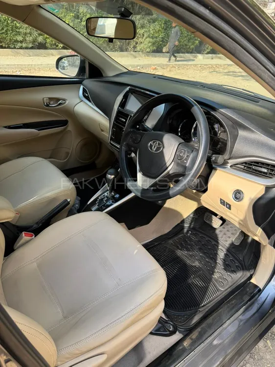 Toyota Yaris Sedan 2020 for Sale in Karachi Toyota Yaris Sedan 2020 for Sale in Karachi Image-10