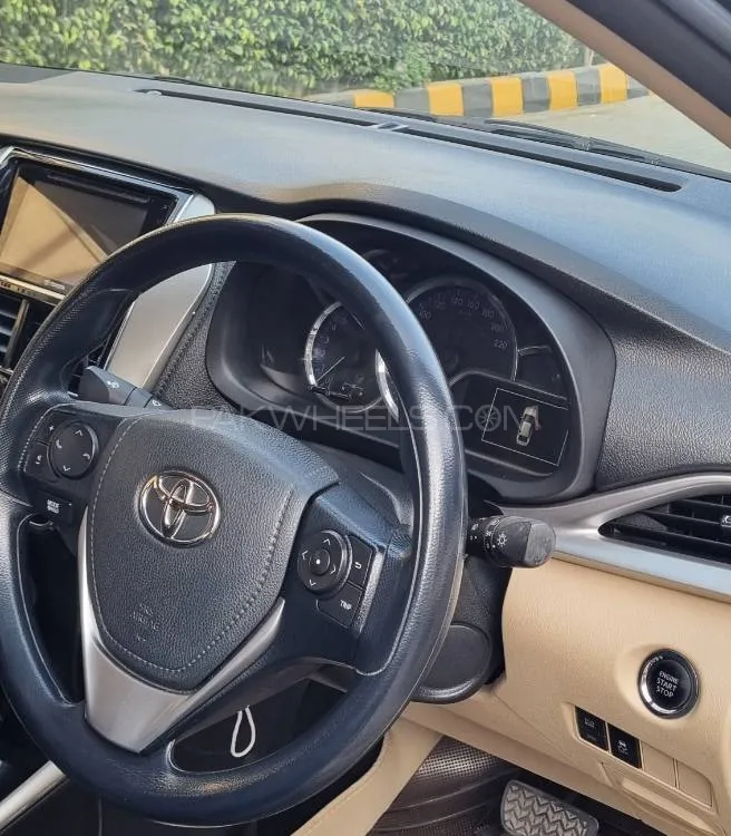 Toyota Yaris Sedan 2022 for Sale in Lahore Toyota Yaris Sedan 2022 for Sale in Lahore Image-11