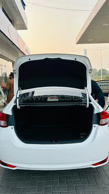 Toyota Yaris Sedan 2024 for Sale in Lahore Toyota Yaris Sedan 2024 for Sale in Lahore Image-6