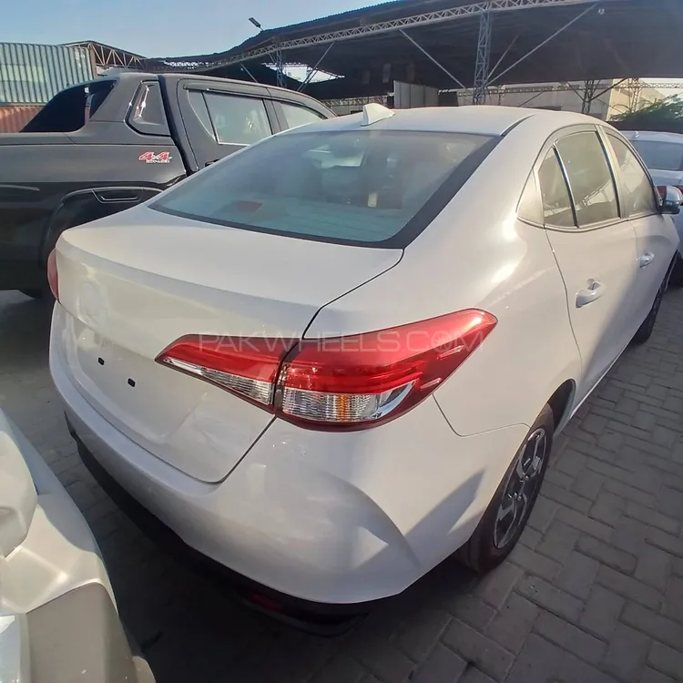 Toyota Yaris Sedan 2025 for Sale in Karachi Toyota Yaris Sedan 2025 for Sale in Karachi Image-3