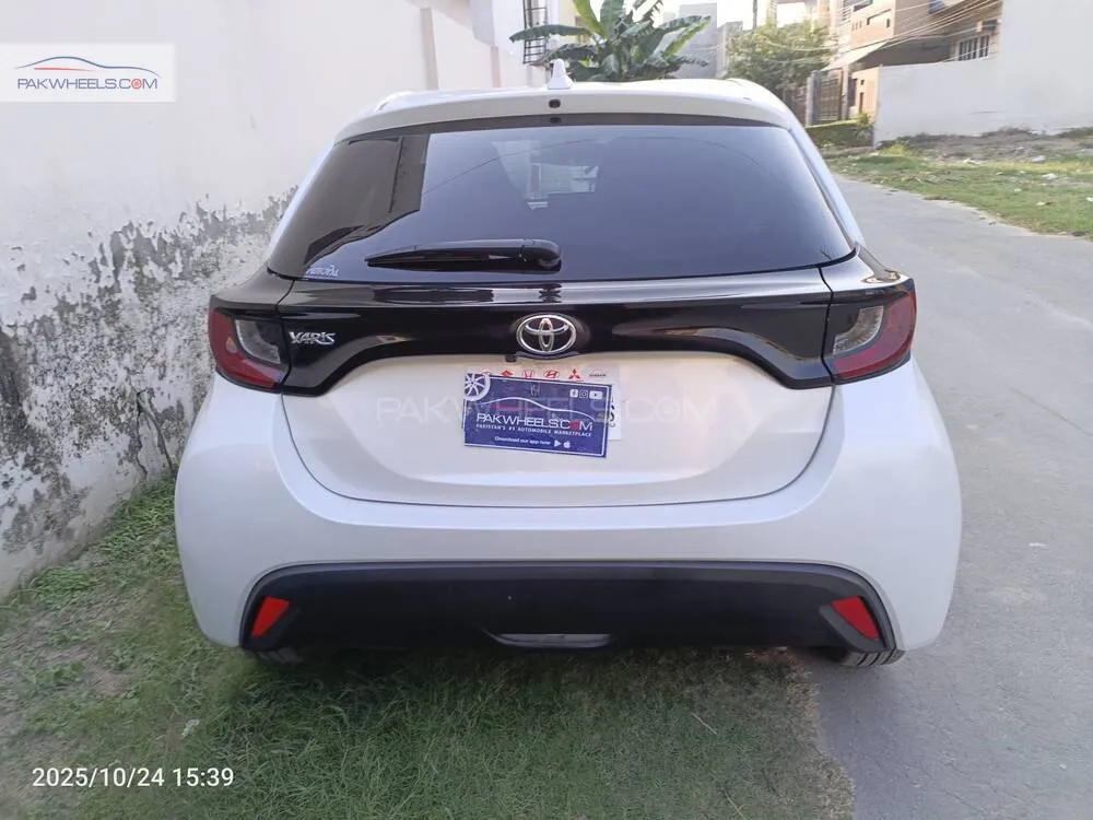 ٹویوٹا یارس ہیچ بیک 2023 for Sale in گجرانوالہ ٹویوٹا یارس ہیچ بیک 2023 for Sale in گجرانوالہ Image-6