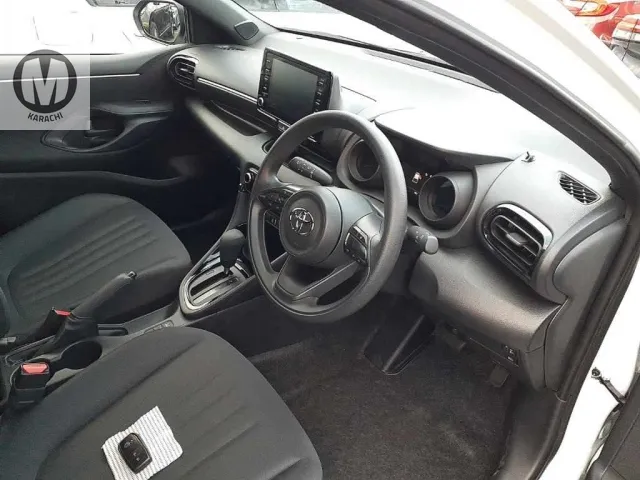Toyota Yaris Hatchback 2023 for Sale in Karachi Toyota Yaris Hatchback 2023 for Sale in Karachi Image-4