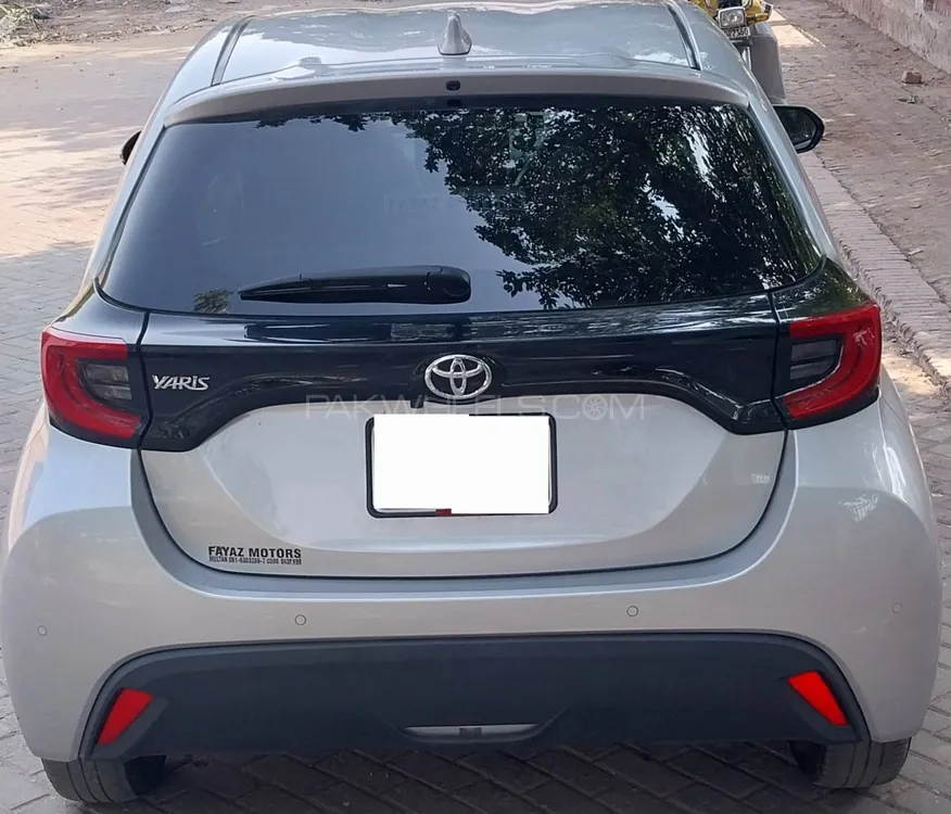 Toyota Yaris Hatchback 2021 for Sale in Multan Toyota Yaris Hatchback 2021 for Sale in Multan Image-2