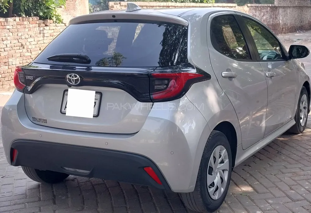 Toyota Yaris Hatchback 2021 for Sale in Multan Toyota Yaris Hatchback 2021 for Sale in Multan Image-10