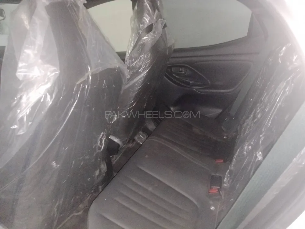 Toyota Yaris Hatchback 2020 for Sale in Karachi Toyota Yaris Hatchback 2020 for Sale in Karachi Image-4