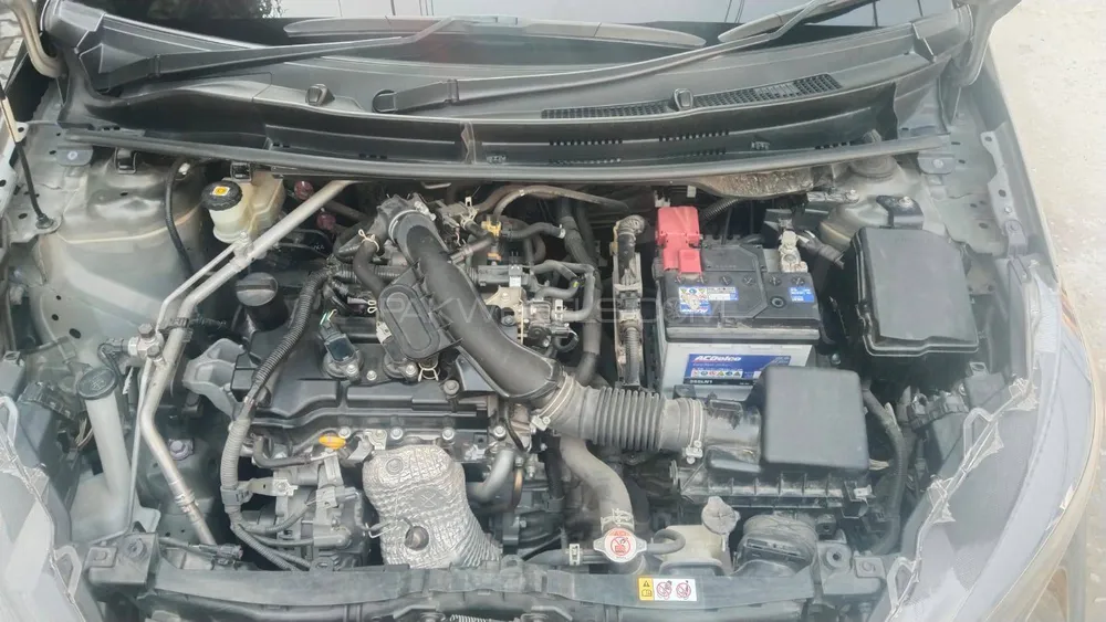 Toyota Yaris Hatchback 2021 for Sale in Lahore Toyota Yaris Hatchback 2021 for Sale in Lahore Image-11