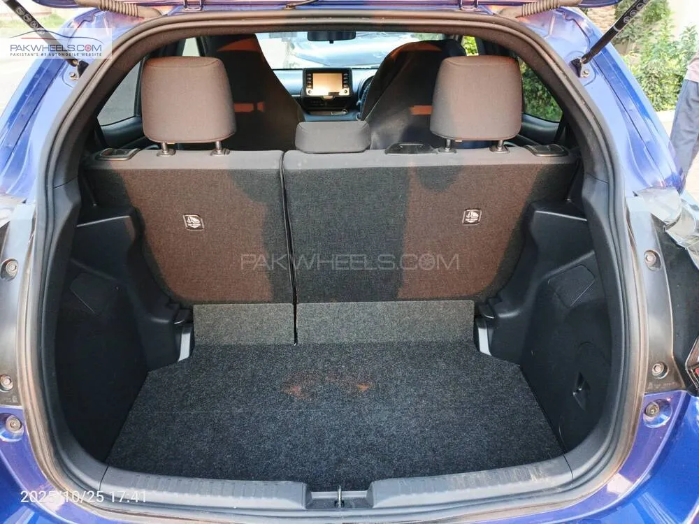 Toyota Yaris Hatchback 2022 for Sale in Karachi Toyota Yaris Hatchback 2022 for Sale in Karachi Image-7