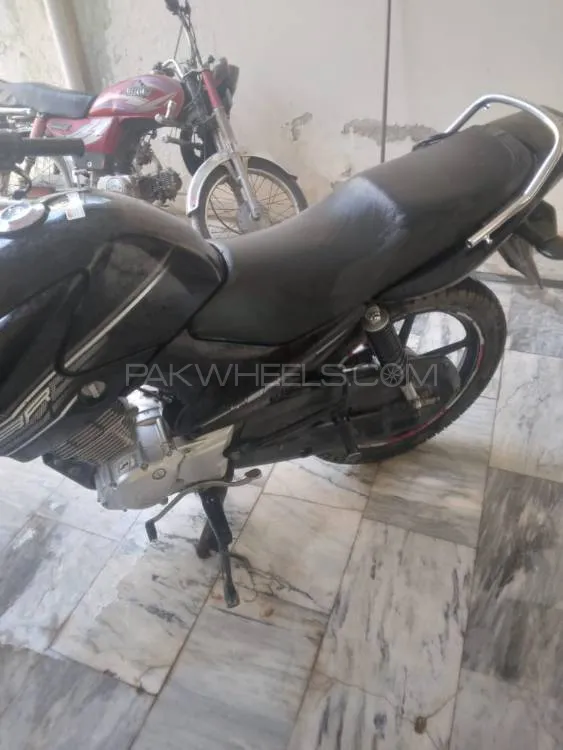 Yamaha YBR 125 2017 for Sale Yamaha YBR 125 2017 for Sale Image-3