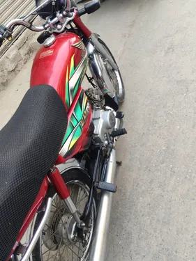 Honda CD 70 2022