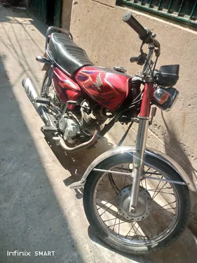 Honda CG 125 2022