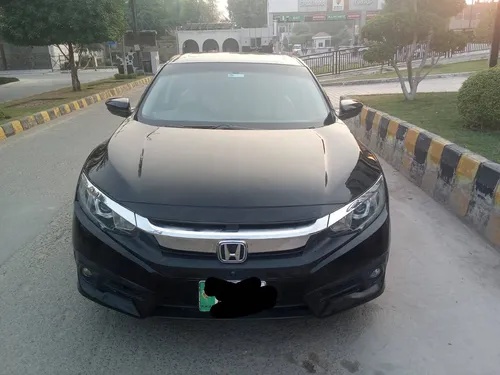 Honda Civic Oriel 1.8 i-VTEC CVT 2018