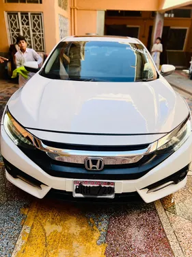 Honda Civic Oriel 1.8 i-VTEC CVT 2019