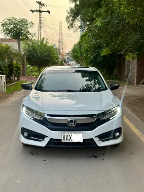 Honda Civic Oriel 1.8 i-VTEC CVT 2020