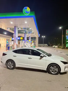 Hyundai Elantra GLS 2021