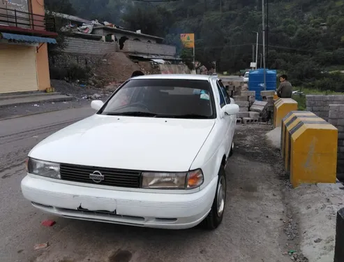 Nissan Sunny 1993