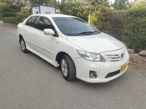 Toyota Corolla Altis Cruisetronic 1.6 2014