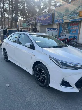 Toyota Corolla Altis 1.6 X CVT-i 2023